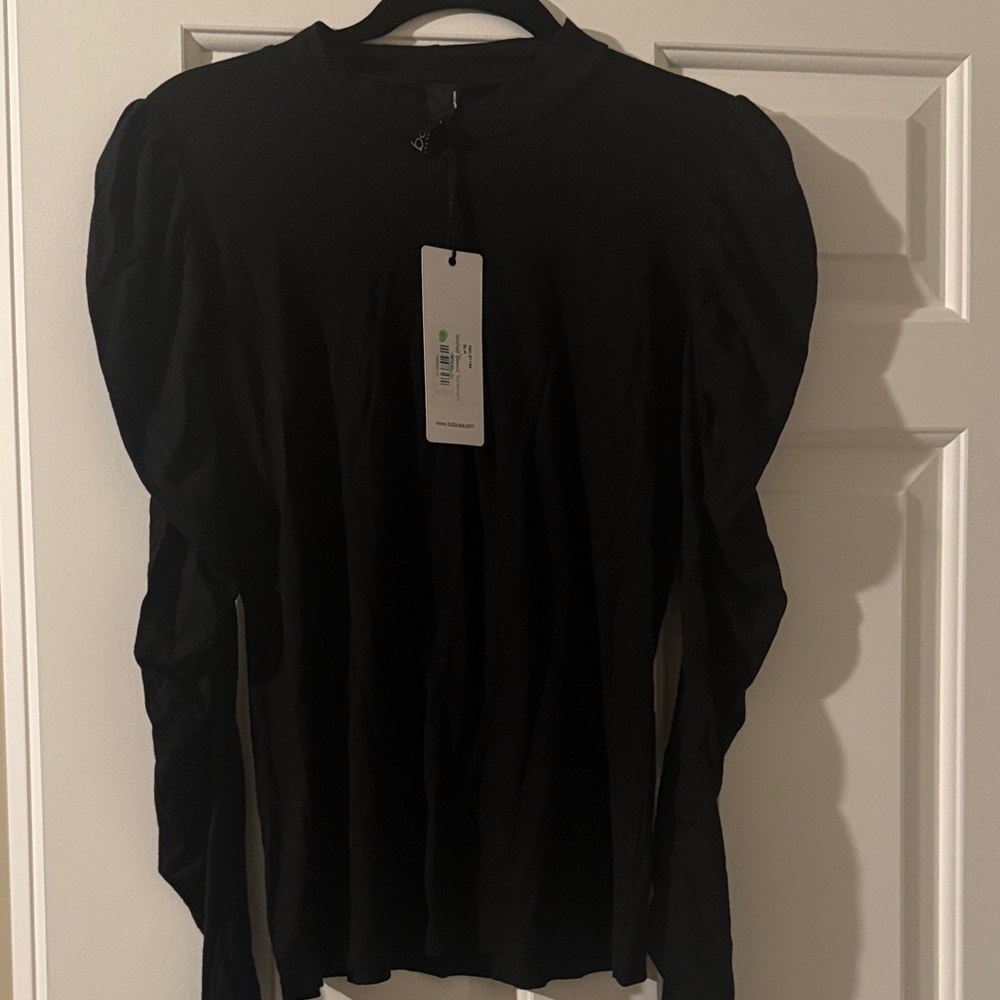 Bobi Los Angeles Black Shirred Sleeve Turtleneck NWT sz M
